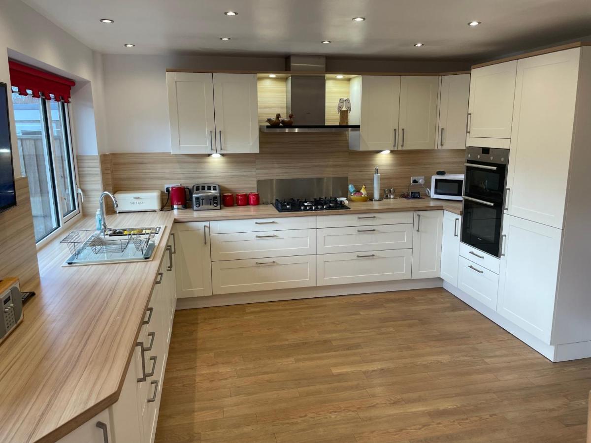 'Sounion' - Fabulous, Spacious Modern House With Large Private Garden In Leafy Lytham Lytham St Annes Esterno foto